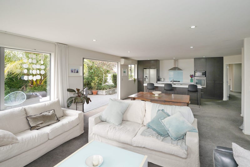 42 Globe Bay Drive, Templeton, Christchurch - Carousel 1