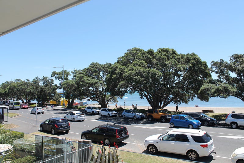 3/251 Tamaki Drive, Kohimarama, Auckland - Carousel 2