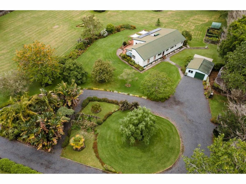 64 Mangakaretu Road, Kerikeri - Carousel 31