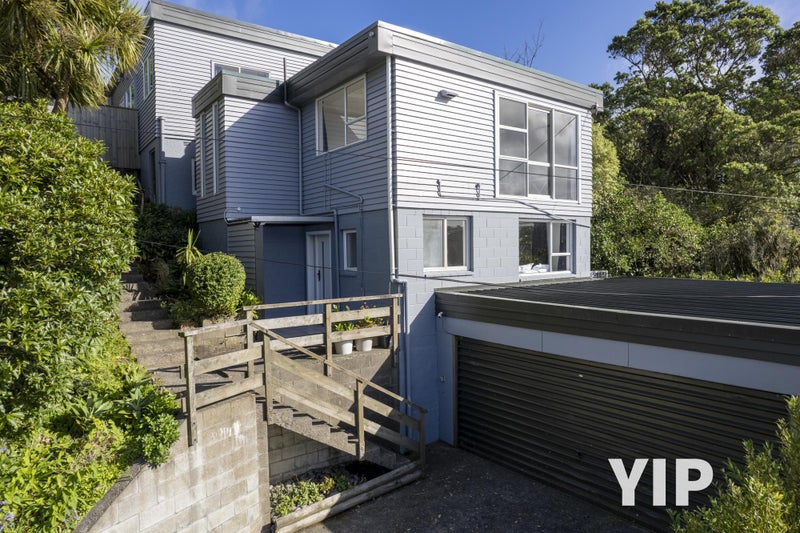 9 Dominion Park Street, Johnsonville, Wellington - Carousel 1