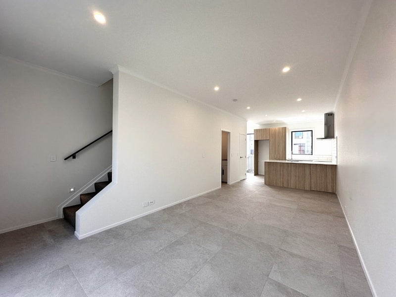 19 Oyster Drive, Whenuapai, Auckland - Carousel 2