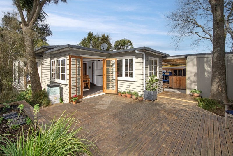 13 York Street, Waltham, Christchurch - Carousel 15