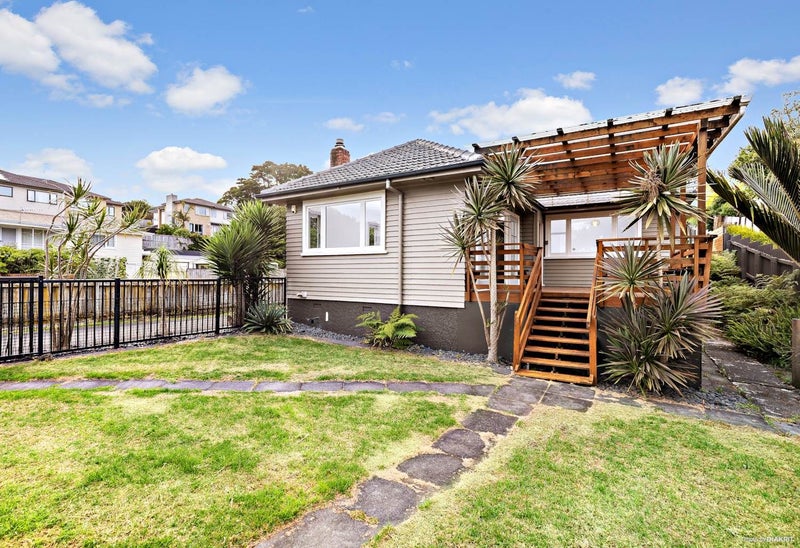 23 Aliford Avenue, One Tree Hill, Auckland - Carousel 1