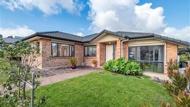 24 Nimstedt Avenue, Oteha, Auckland - Carousel 1