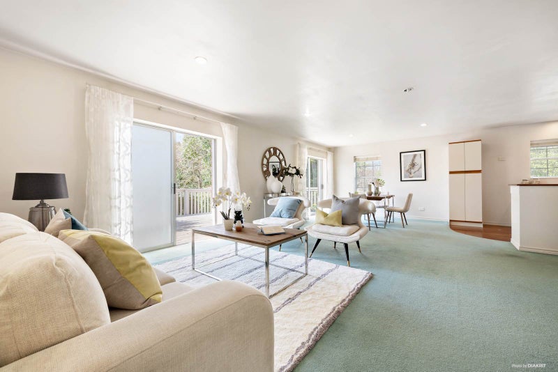 562 Don Buck Road, Westgate, Auckland - Carousel 2