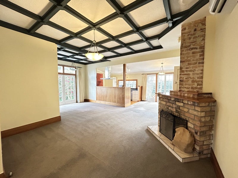 9 Valley Road, Mount Eden, Auckland - Carousel 2