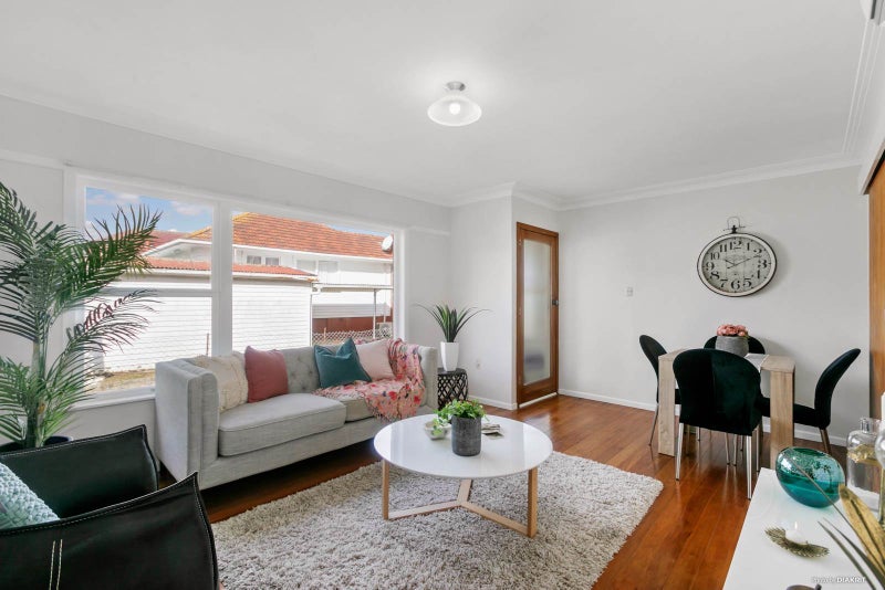 84B Maioro Street, New Windsor, Auckland - Carousel 2