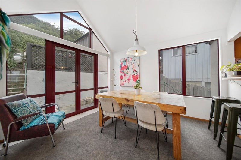 22B Evergreen Place, Sunshine Bay, Queenstown - Carousel 2