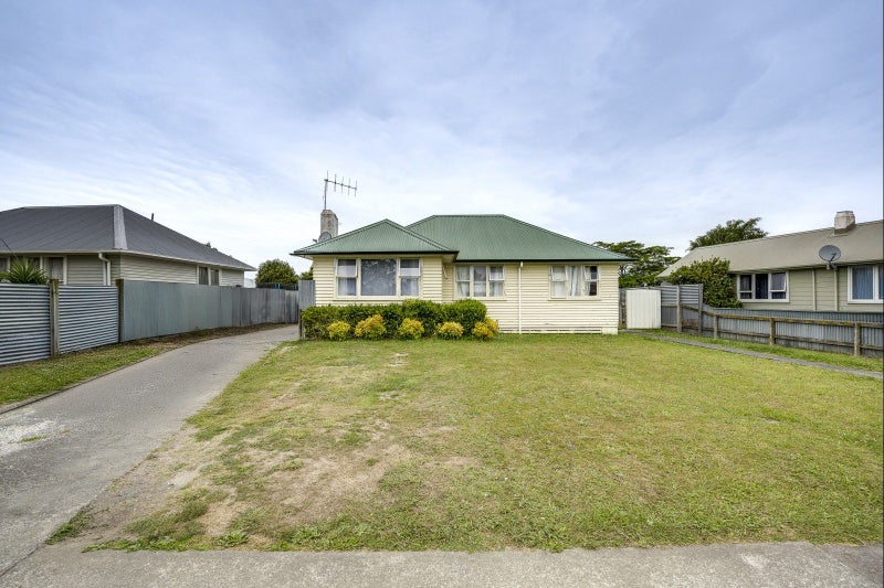 310 Lowe Street, Camberley, Hastings - Carousel 1