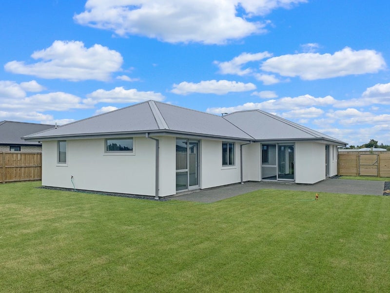 29 Strowan Avenue, Elgin, Ashburton - Carousel 10