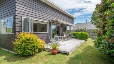 13 Awanui Street, Hilltop, Taupo - Carousel 1