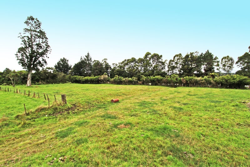 916 Fairdown Road, Fairdown, Westport - Carousel 15