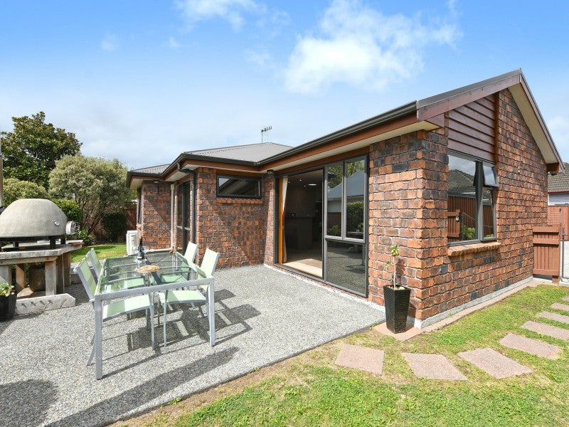 56A Thackeray Street, Trentham, Upper Hutt - Carousel 1