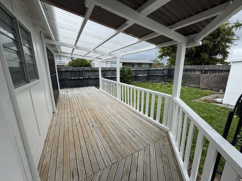 8 Trevethick Grove, Woburn, Lower Hutt - Carousel 2