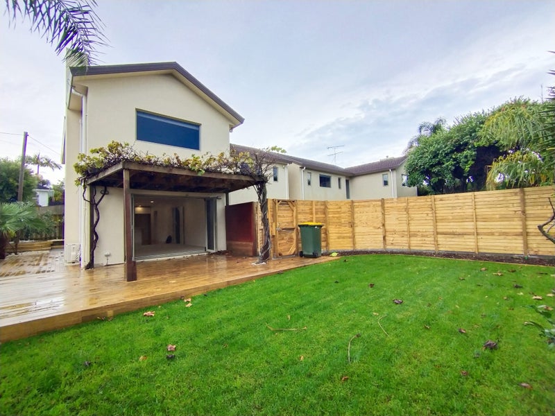 123A Nile Road, Milford, Auckland - Carousel 2