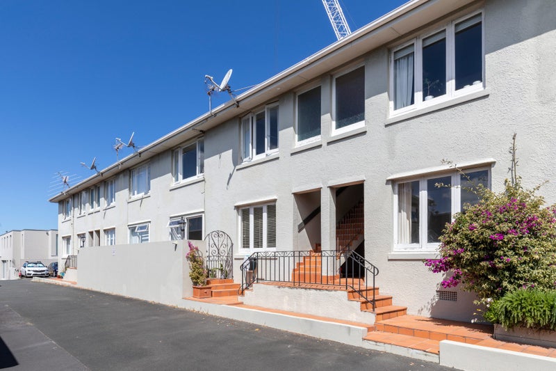 4/97 Shelly Beach Road, Ponsonby, Auckland - Carousel 1