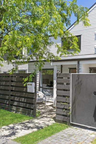 19/955 Mount Eden Road, Three Kings, Auckland - Carousel 1