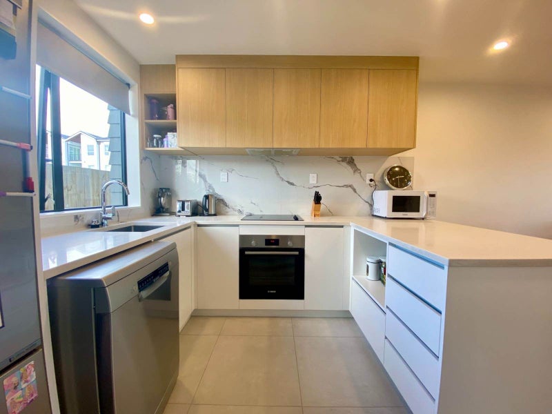 26 Elm Street, Avondale, Auckland - Carousel 1