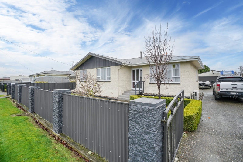 90 Ross Street, Grasmere, Invercargill - Carousel 1