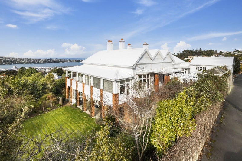 32 Tweed Street, Roslyn, Dunedin - Carousel 2