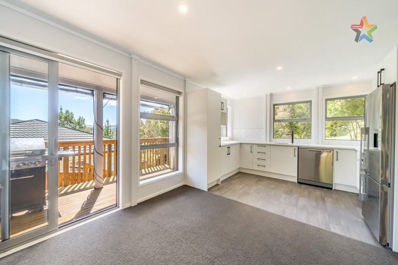 129 Manuka Street, Stokes Valley, Lower Hutt - Carousel 2