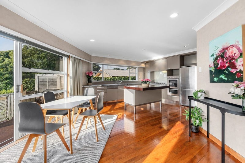 410 Devon Street West, Lynmouth, New Plymouth - Carousel 1