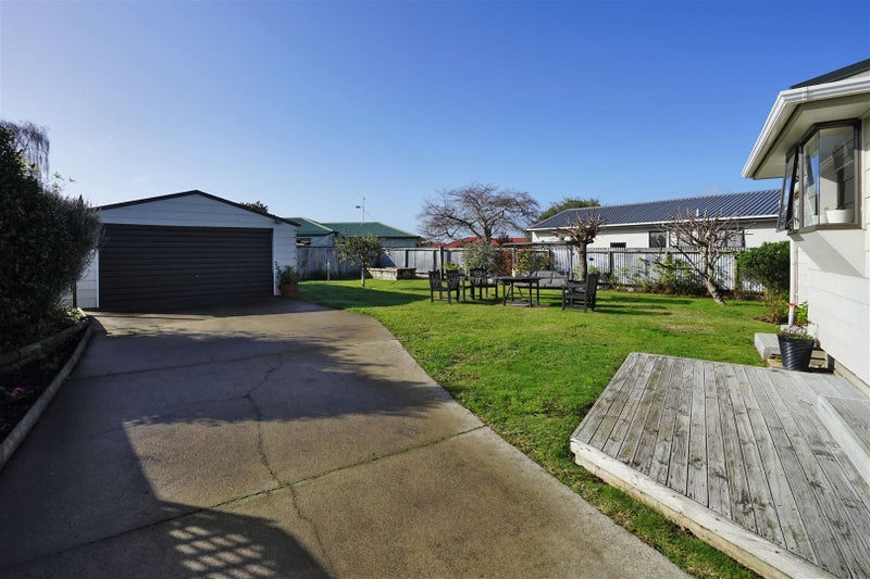 48 Endeavour Avenue, Flagstaff, Hamilton - Carousel 1