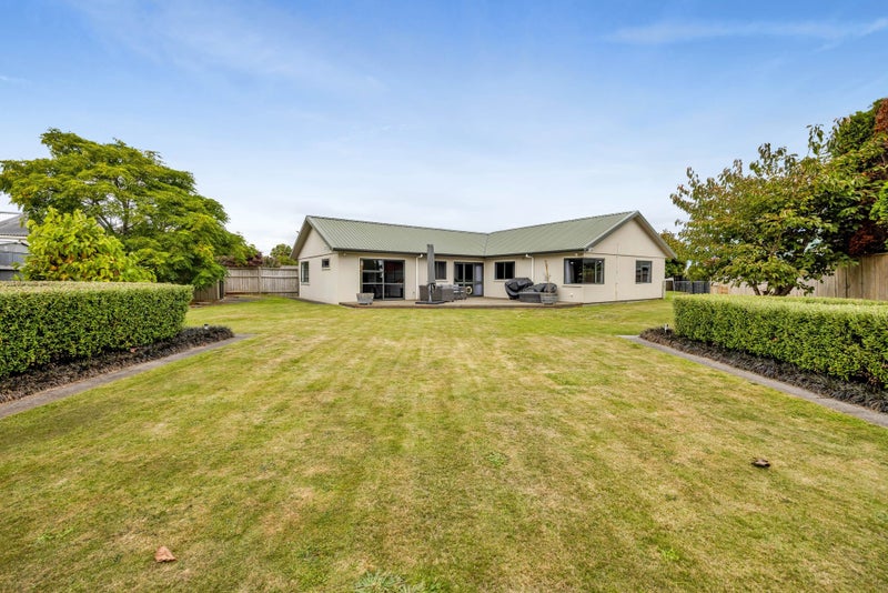 3 Beech Place, Hawera - Carousel 1