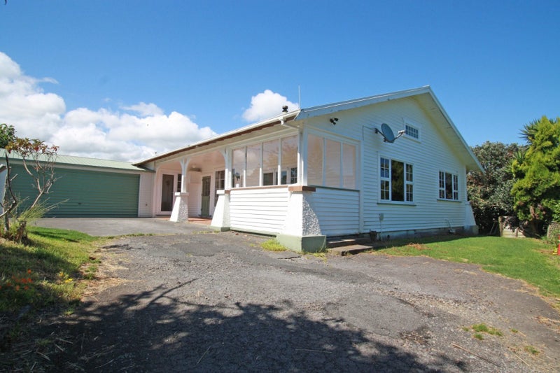 8 Northgate, Strandon, New Plymouth - Carousel 2