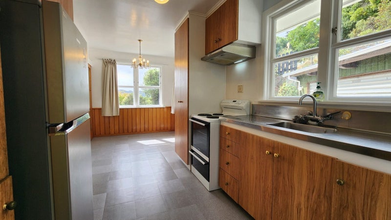 28 Huntingdon Street, Northland, Wellington - Carousel 2