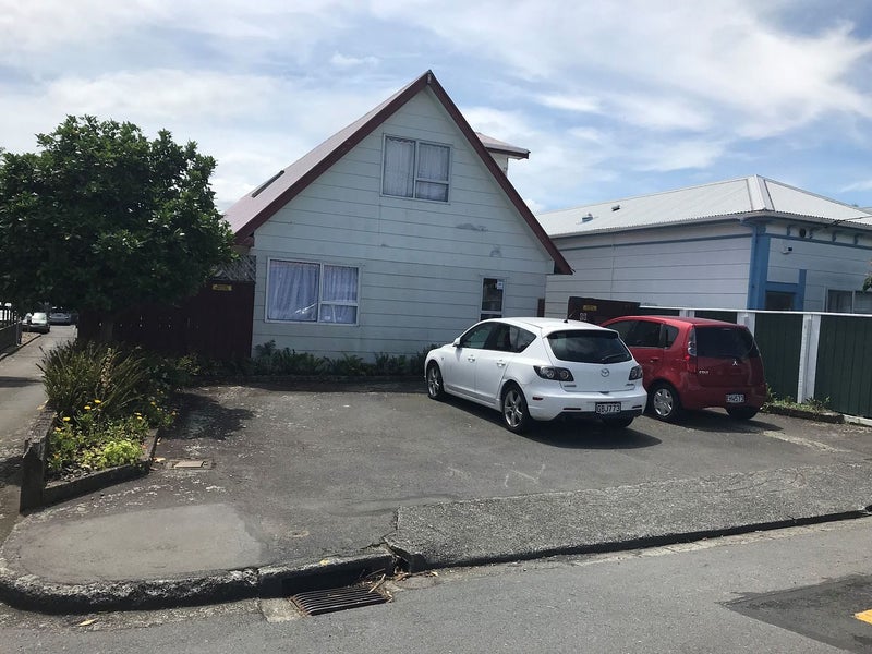 2/12 Cardall Street, Newtown, Wellington - Carousel 1