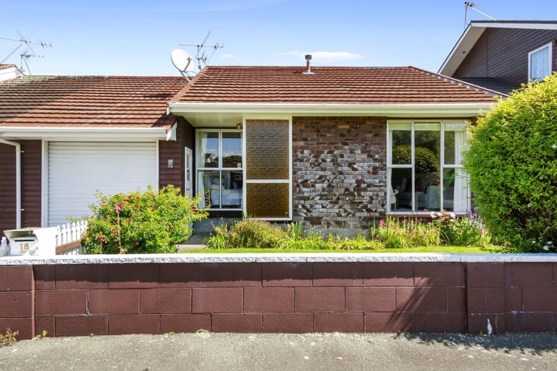 2/18 Nikau Grove, Woburn, Lower Hutt - Carousel 10