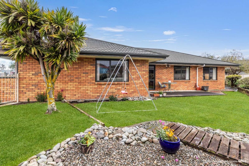 3 Celtic Court, Roslyn, Palmerston North - Carousel 2
