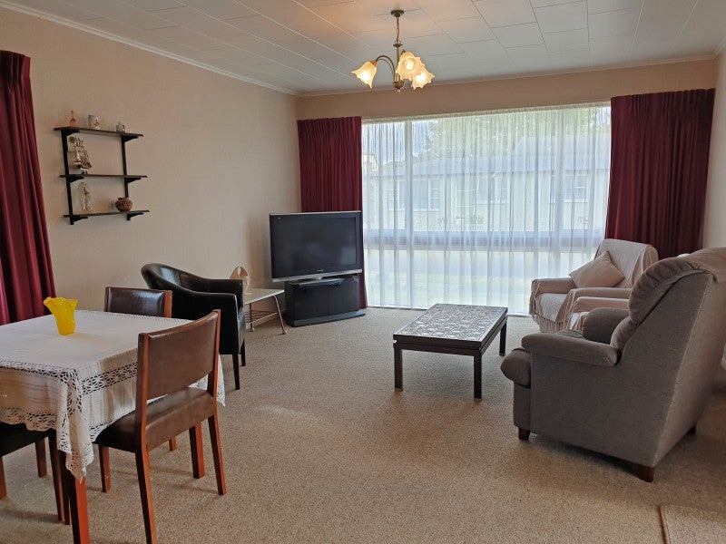 10 Luton Street, Hokowhitu, Palmerston North - Carousel 2