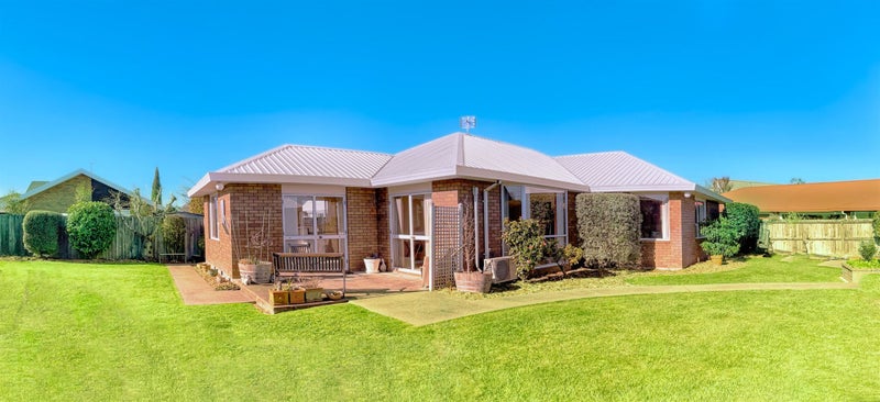 22 Creese Place, Redwood, Christchurch - Carousel 1