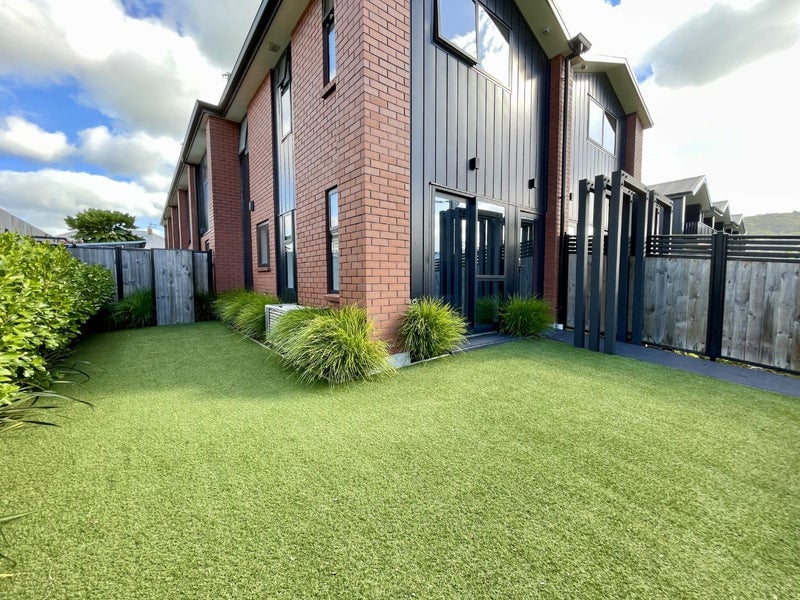 1/5 Macky Street, Taita, Lower Hutt - Carousel 12