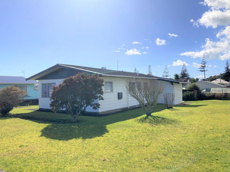 84 Grey Street, Waitara, Waitara - Carousel 2