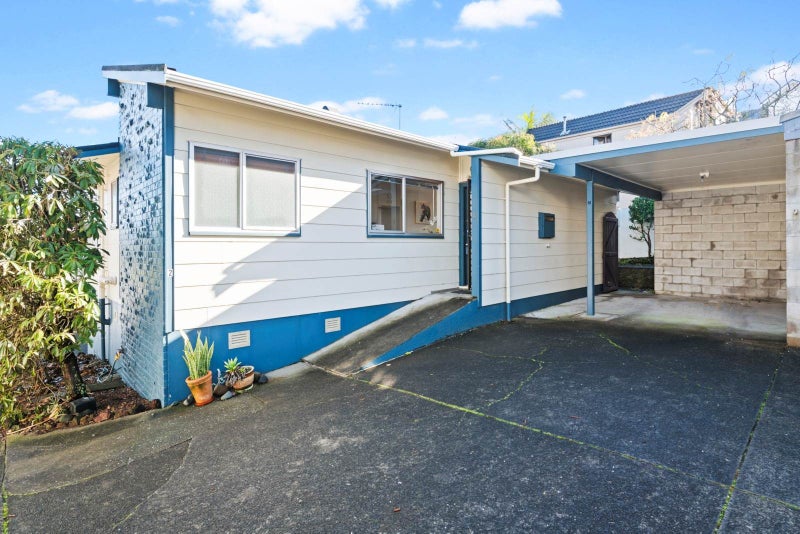 2/47 Rawene Road, Birkenhead, Auckland - Carousel 2