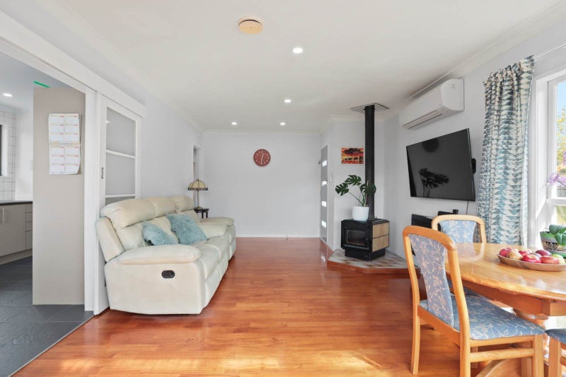 246 Triangle Road, Massey, Auckland - Carousel 2