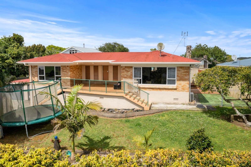 3 Ascot Avenue, Kamo, Whangarei - Carousel 16