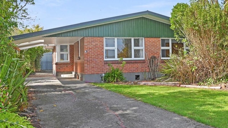 86 Hall Street, Hokitika - Carousel 1