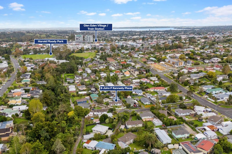 9 John F Kennedy Place, Glen Eden, Auckland - Carousel 24