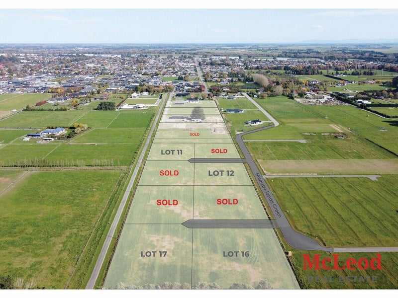 30 Meadowlands Green, ALLENTON - Carousel 2