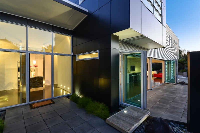 1343 Victoria Street, Beerescourt, Hamilton - Carousel 2