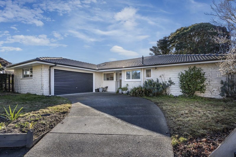 16 Stormont Place, Avonhead, Christchurch - Carousel 1