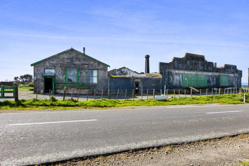 1600 Hastings Road, Mahoe, Stratford - Carousel 1