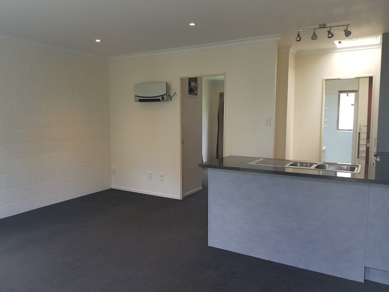 4/34 Don Croot Street, Western Springs, Auckland - Carousel 1