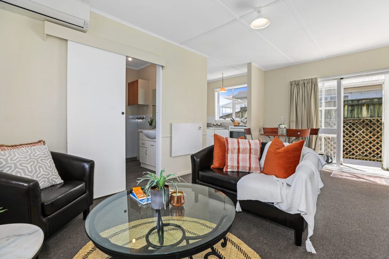 14C GREY STREET, GLENHOLME, Rotorua - Carousel 1