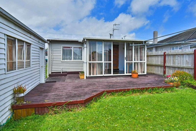 1/104 Tui Road, Papatoetoe, Auckland - Carousel 2