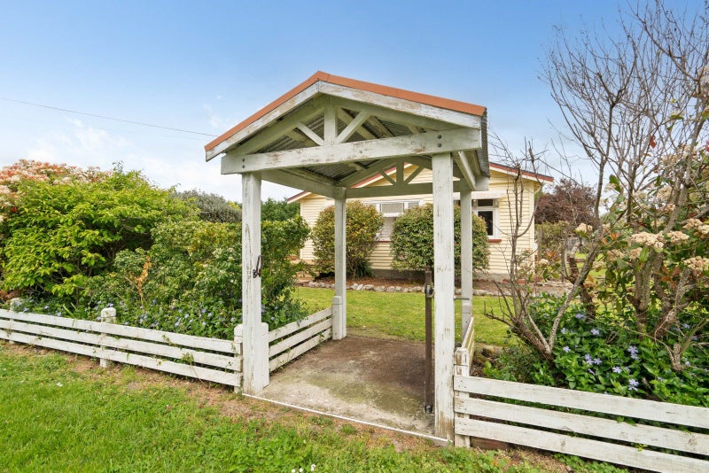 47 Donalds Road, Upper Plain, Masterton - Carousel 1